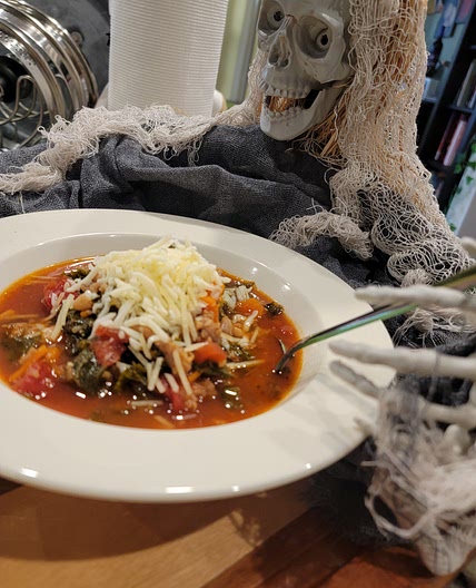 Insta-Pot Italian Sausage n' Kale Soup