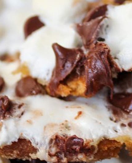 S’mores Crack Cracker Candy – Caramelized & Crunchy