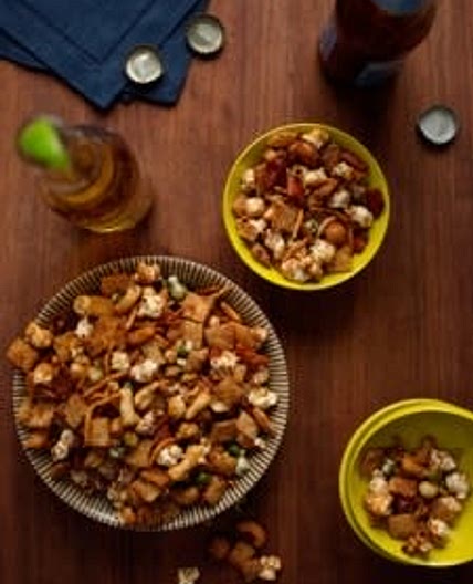 Asian-Flavored Snack Mix