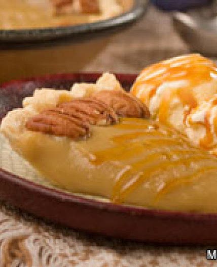 Gooey Amish Caramel Pie