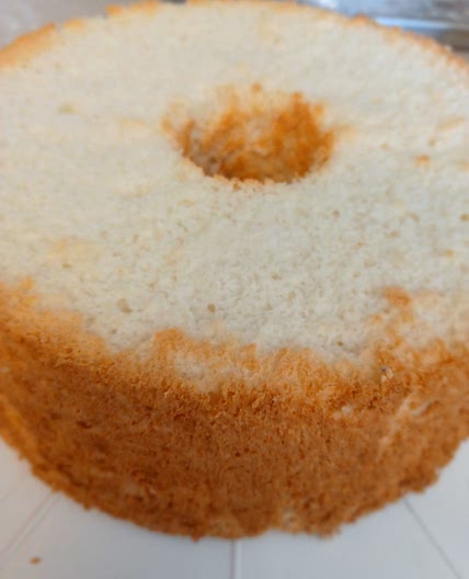 Angel food cake