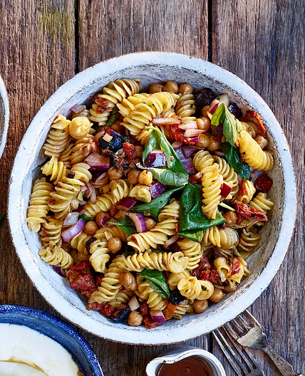 Simple 'Grab & Go' Pasta Salad
