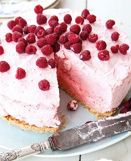 Strawberry Cloud Cake - Annabel Langbein – Recipes