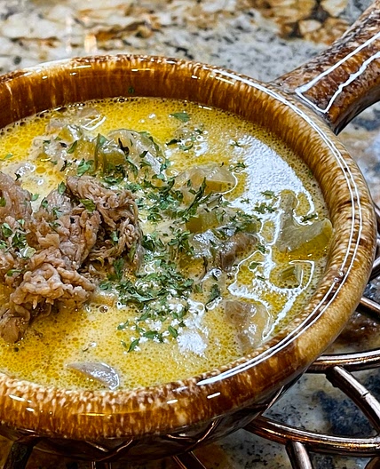 Keto Philly Cheesesteak Soup
