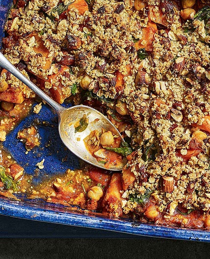 Chickpea bake with oat and almond crumble