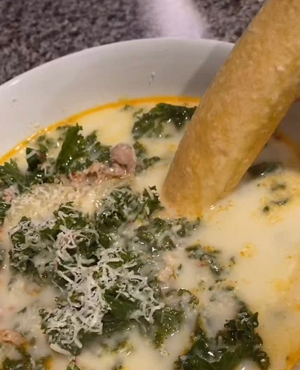 Copycat Olive Garden Toscana Soup