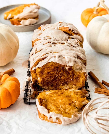 Pumpkin Pull Apart Bread