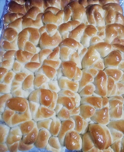 Foodserv Feather lite buns, bread rolls