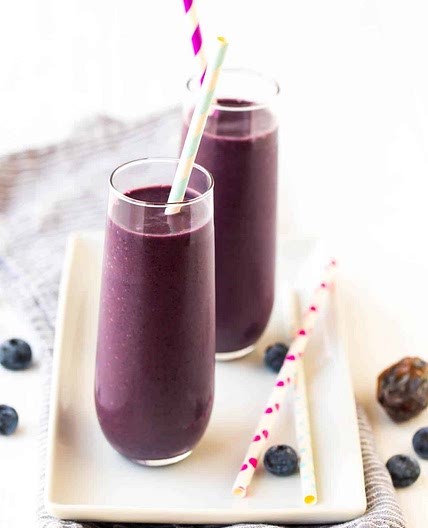 Blueberry Date Shake