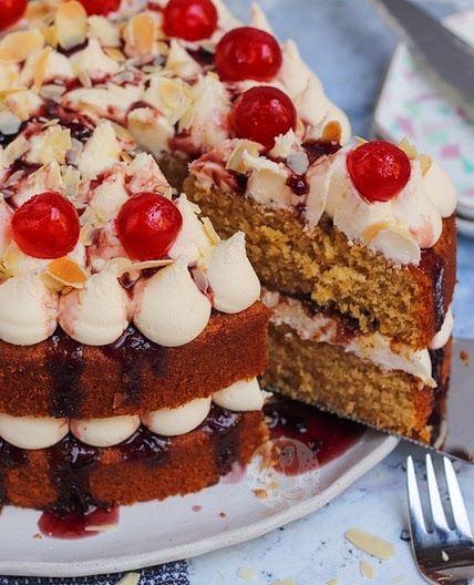 Bakewell Cake!