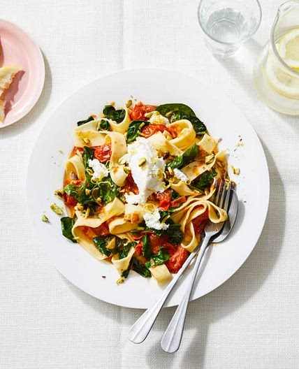 Pappardelle met ricotta en gepofte snoeptomaten