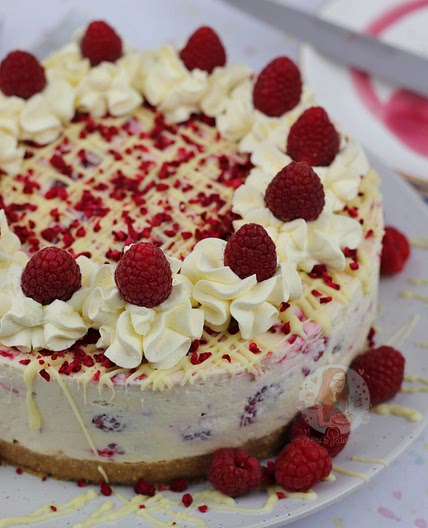 White Chocolate and Raspberry Cheesecake!