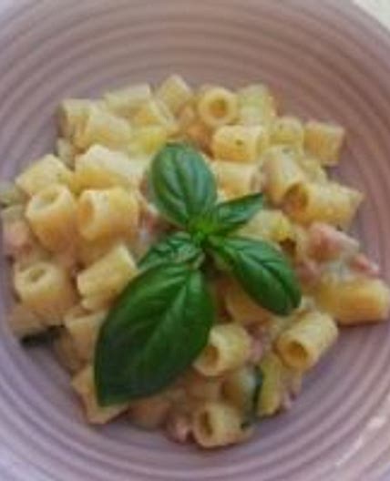 Creamy Pasta With Potatoes & Bacon: Quick Italian Recipe