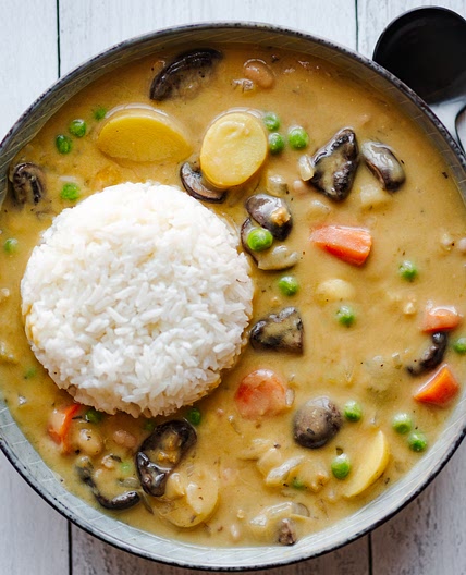 White Bean Mushroom Stew with Potatoes