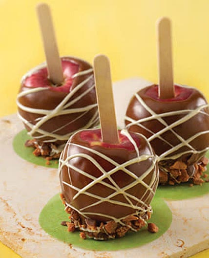 Candy Bar Caramel Apple