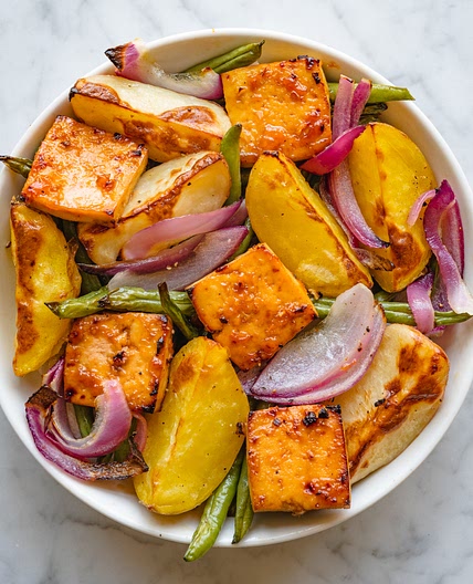 Orange-Glazed Tofu with Roasted Veggies