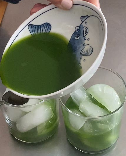 Simple Morning Celery Juice 