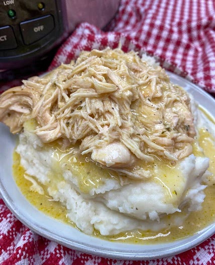 Crockpot Chicken n Gravy