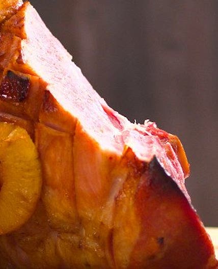 How to Make a Beautiful Old-Fashioned Baked Ham