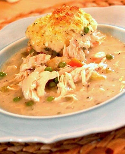 Chicken and Biscuit Casserole
