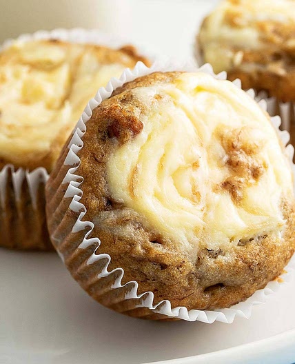 Banana Cream Cheese Muffins
