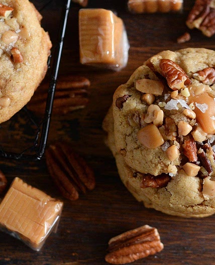 Salted Caramel Crunch Cookies