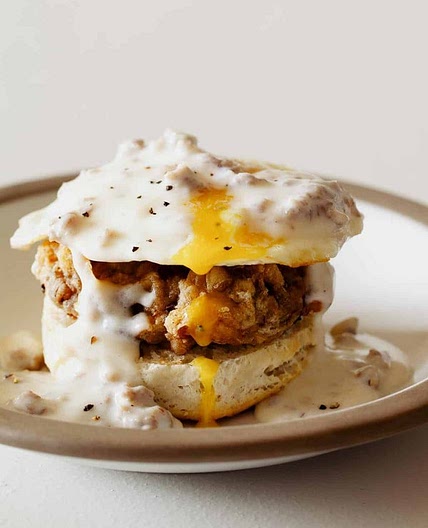 Chicken Fried Steak Eggs Benedict