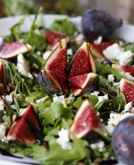 Salat mit Ziegenkäse