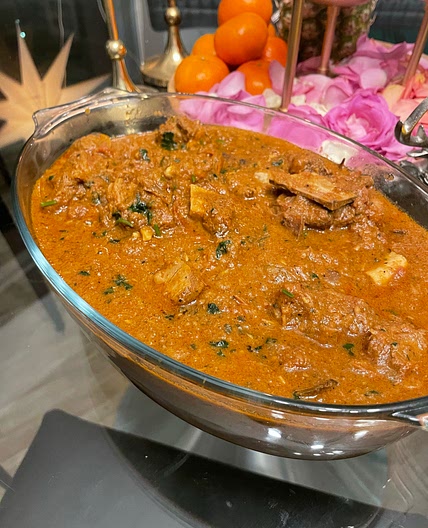 Lamb curry on the bone 