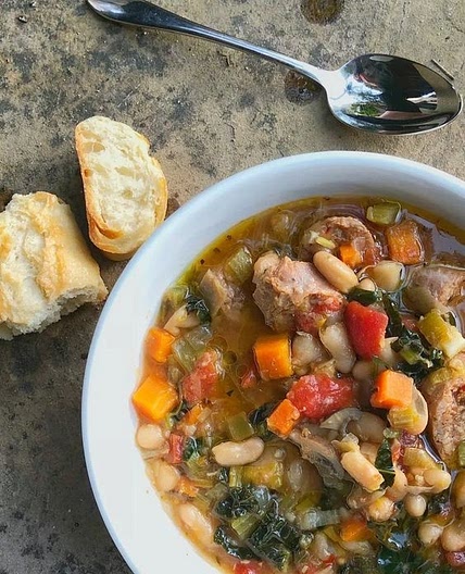 Instant Pot Tuscan White Bean Soup
