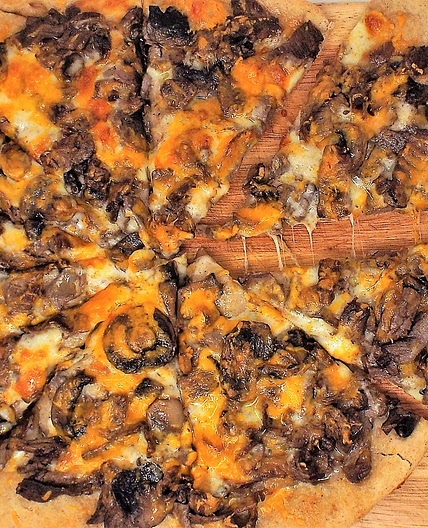 Mushroom Cheesesteak Pizza