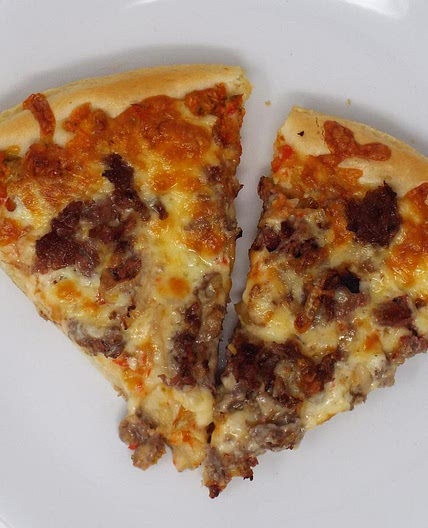 Cheesesteak and Hot Pepper Relish Pizza