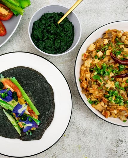 Nam Prik Ong {With Wolffia Globosa}