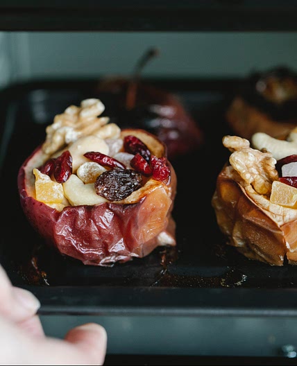 Hot Honey Baked Apples