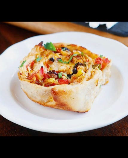 Southwestern Chicken Pizza Rolls