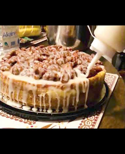Honey Bun Cheesecake