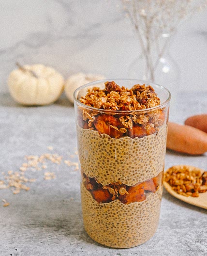 Pumpkin Pie Chia Seed Pudding (Parfaits)
