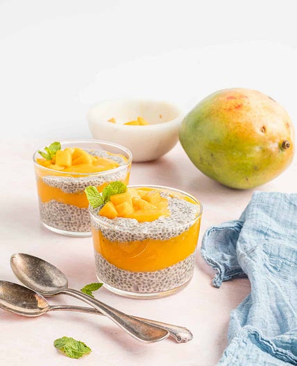 Vanilla Mango Chia Pudding