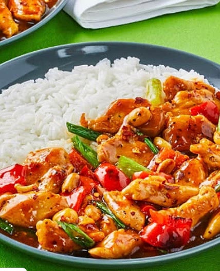 Kung Pao Chicken with Sweet Szechuan Sauce, Peanuts & Jasmine Ri