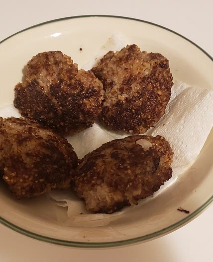 Kibbeh burgers