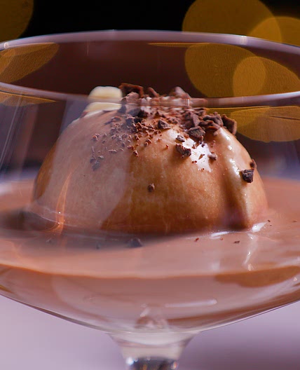 Baileys Hot Chocolate Affogato & Easy Choc Chunk Cookies