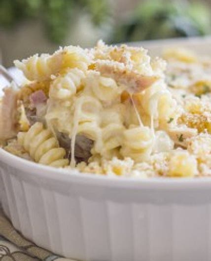 Chicken Cordon Bleu Pasta Bake