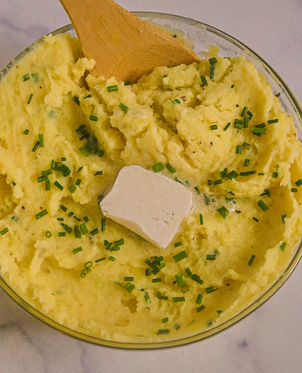 Vegan Garlic Chive Mashed Potatoes