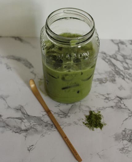 Iced Matcha Latte Easy and Creamy