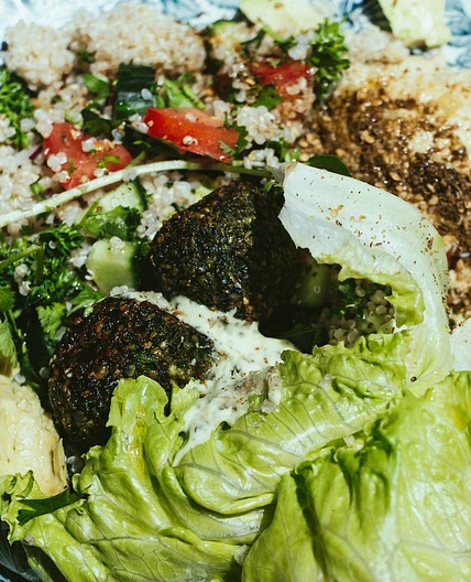 Falafel salad bowl recipe