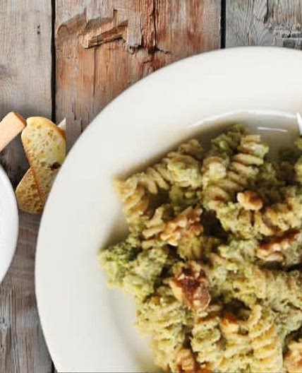 Walnut Pesto With Pasta