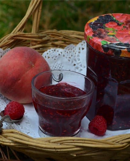 Compote framboises et pêches 