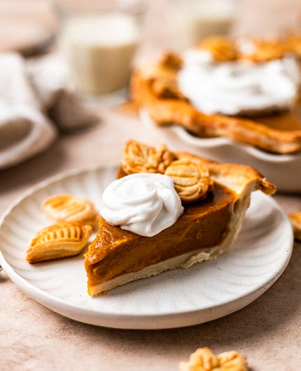Unbelievably Vegan Pumpkin Pie (No one will know!)