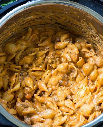 (IP) Creamy Shells and Beef
