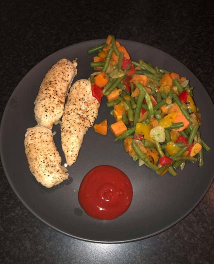 Chicken and farmhouse frozen veggies 